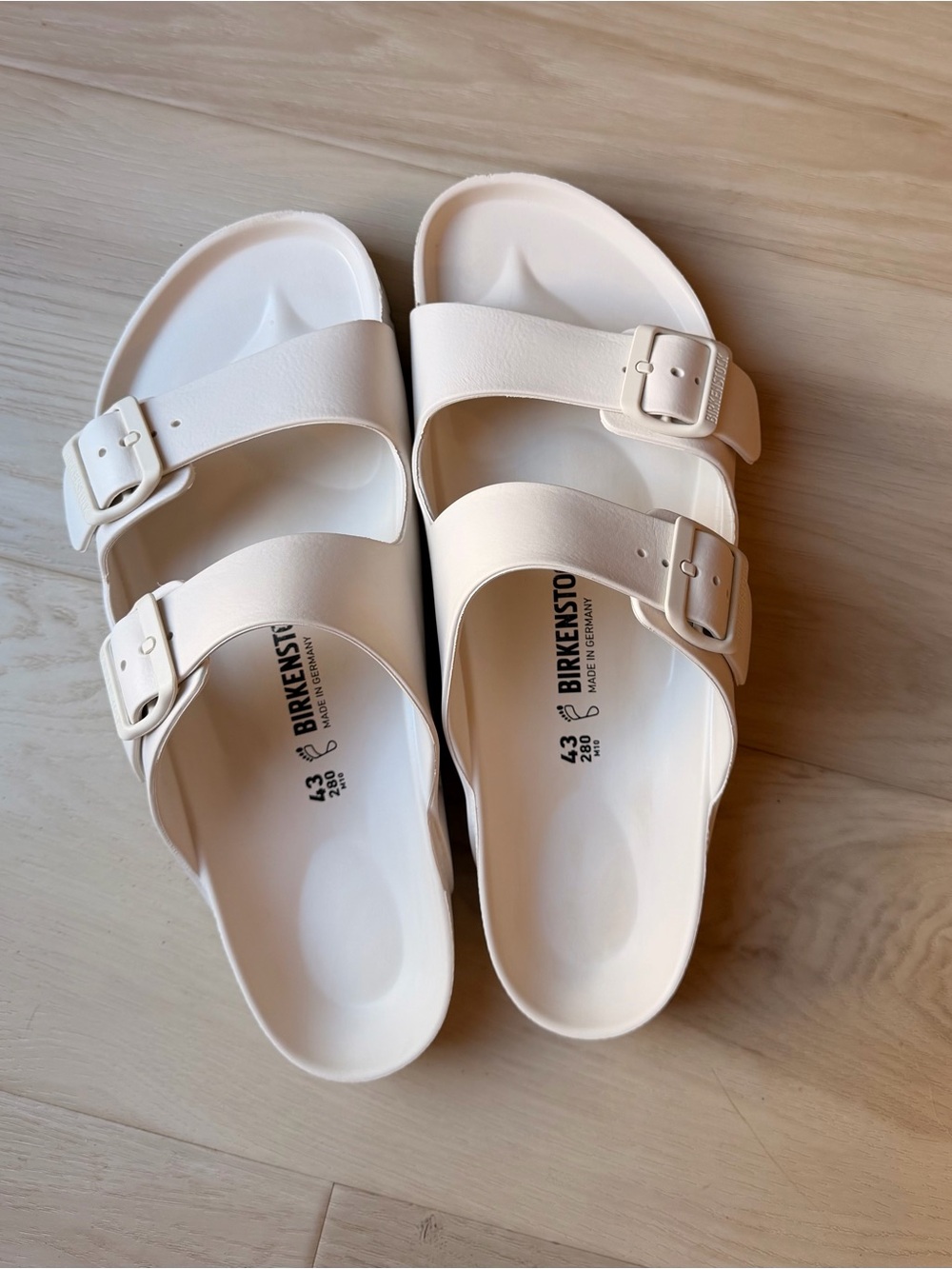 Birkenstock Arizona Essentials EVA Sandals Cream Off White Mens 10 Womens 12 43